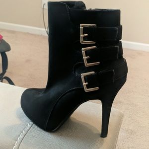 Black boot heels